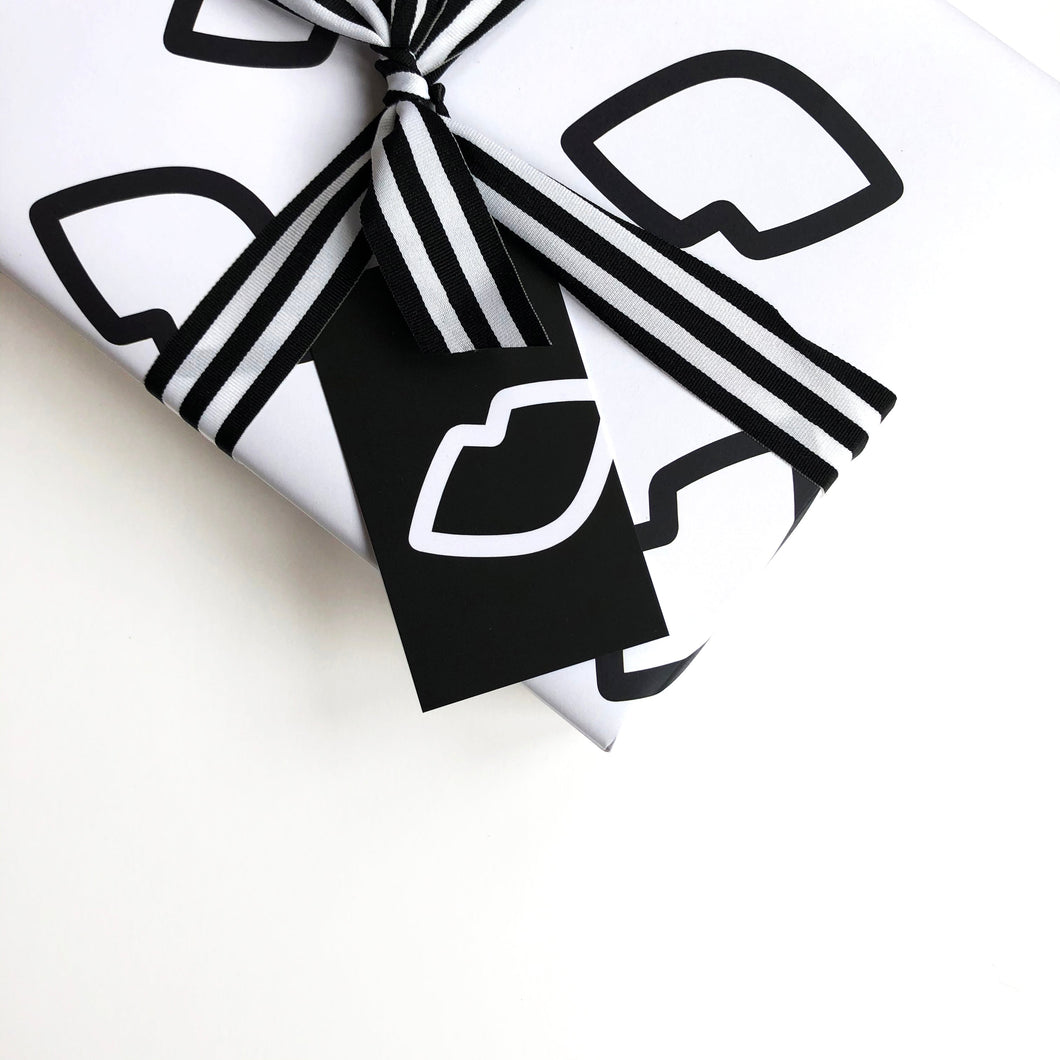 Kiss | Gift Tags Wrapping Paper Mock Up Designs 